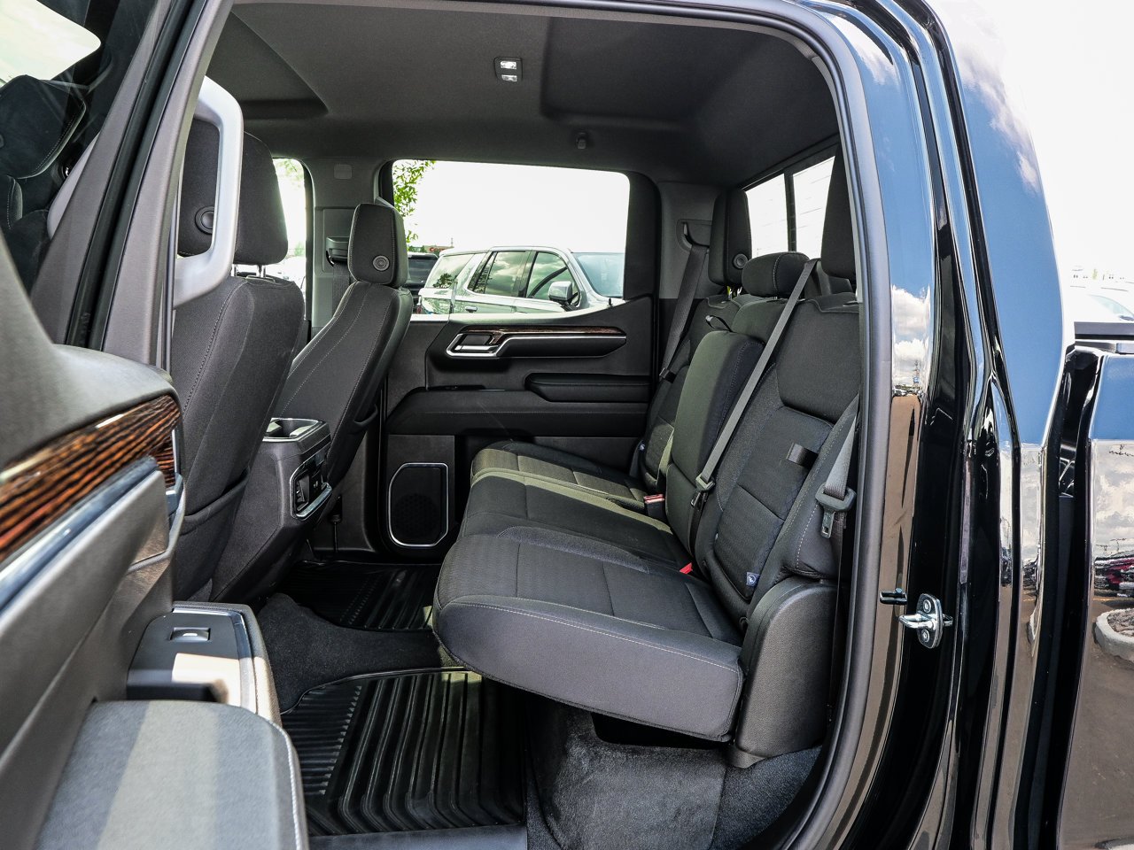 2023 GMC Sierra 1500 4WD Crew Cab 157 Elevation Black Sherwood Park - photo #30