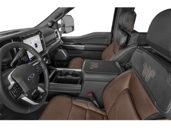 Ford Super Duty F-350 à roues arrière jumelées King Ranch