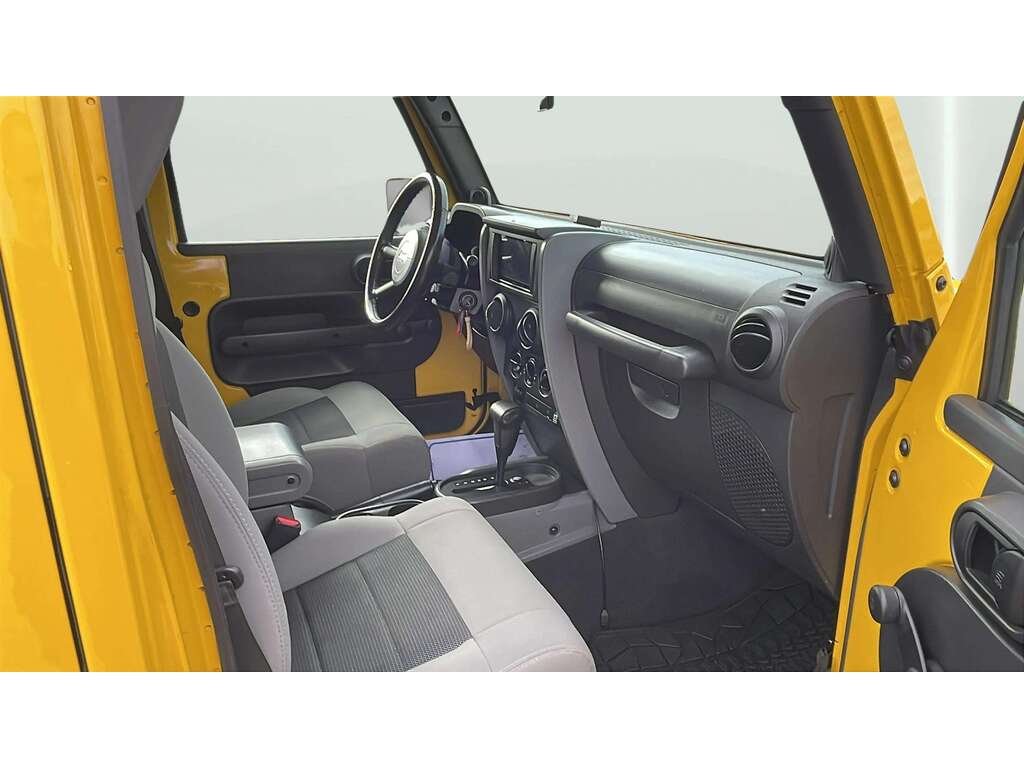 Jeep Wrangler 2008 Jaune Gatineau - photo #8