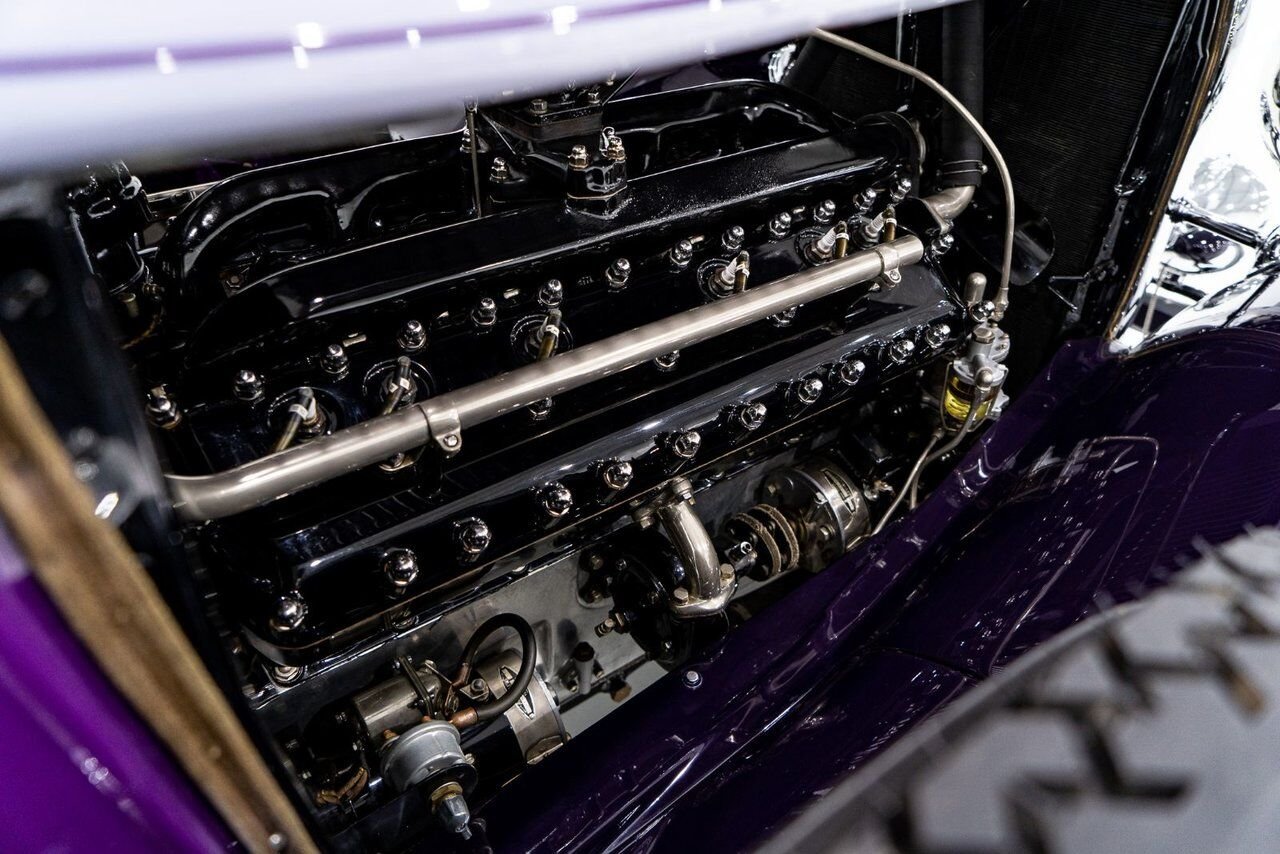 1933 Lincoln KB Victoria Coupe One Of 18 Built, And The Only Known Surviving **PRICE IN USD** Purple Montreal - photo #20