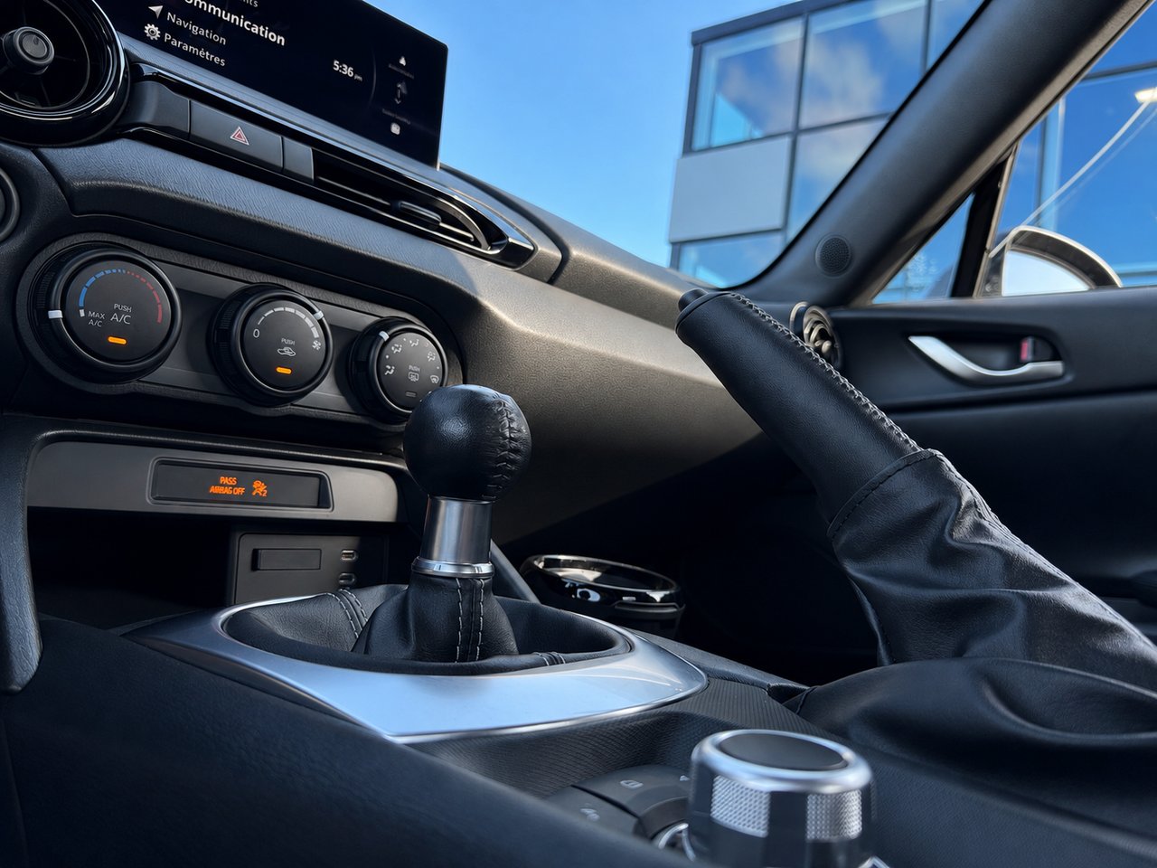 2025 Mazda MX-5 GS Red Châteauguay - photo #6
