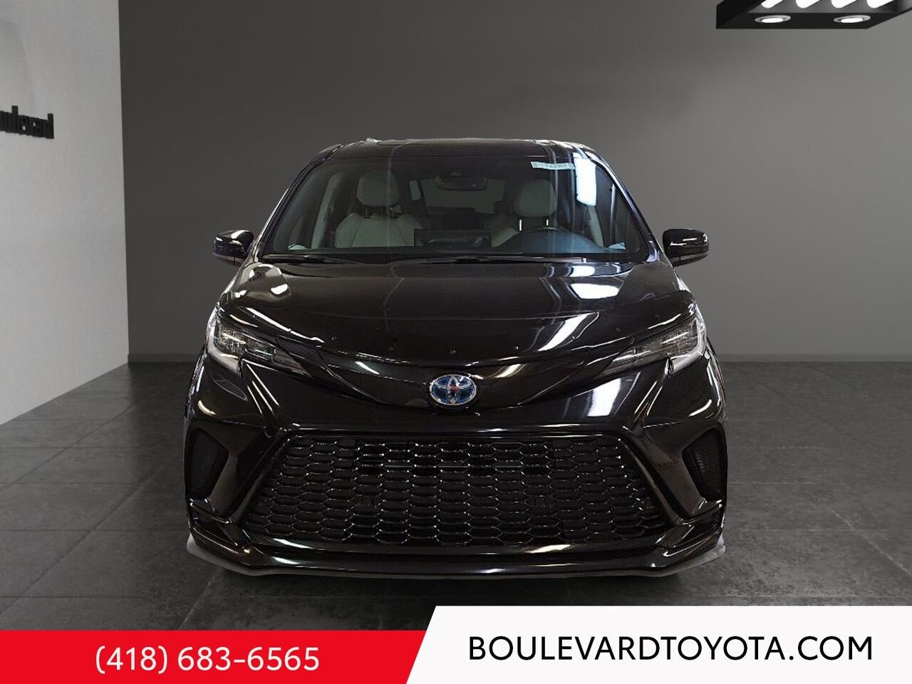 Toyota Sienna 99684A-77 | XSE, 7 places 2025 Noir minuit métallisé Québec - photo #1
