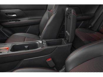 Nissan Kicks SR
