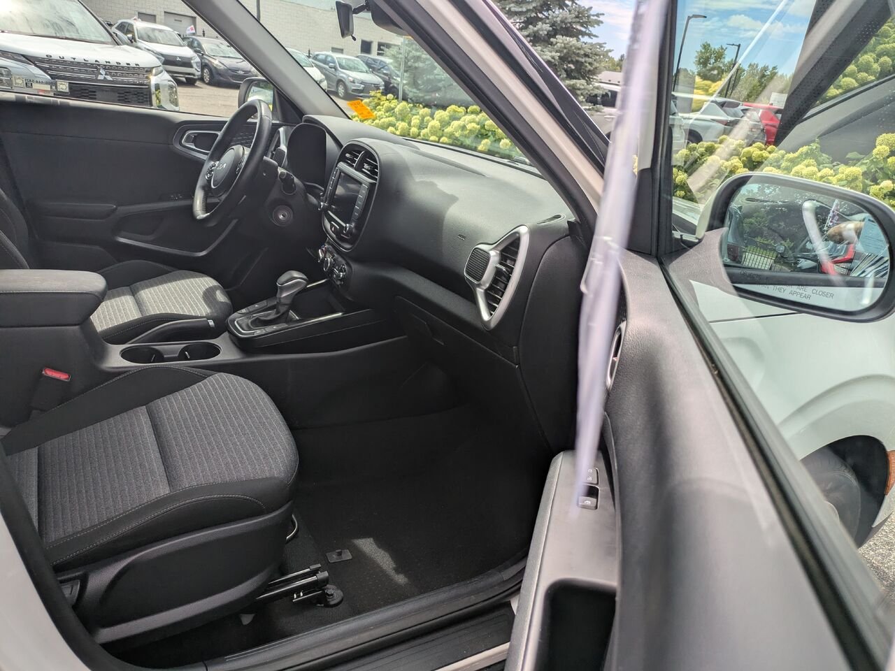Kia Soul 2022 Blanc Gatineau - photo #9