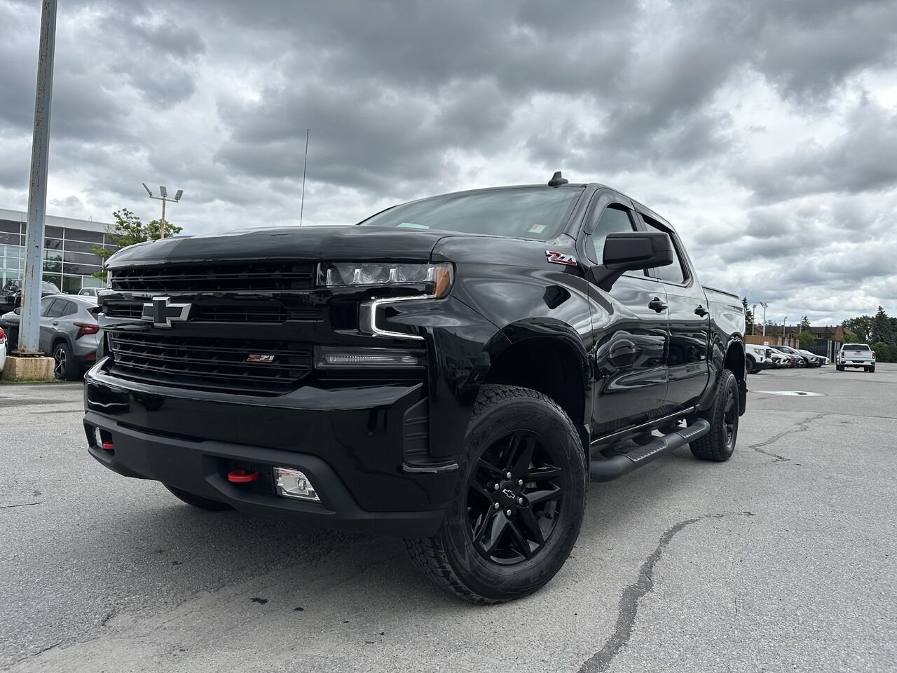CHEVROLET SILVERADO LTD K1500 LT TR LT Trail Boss cabine multiplace 4RM 147 po 2022 Noir Ottawa & Gatineau - photo #0