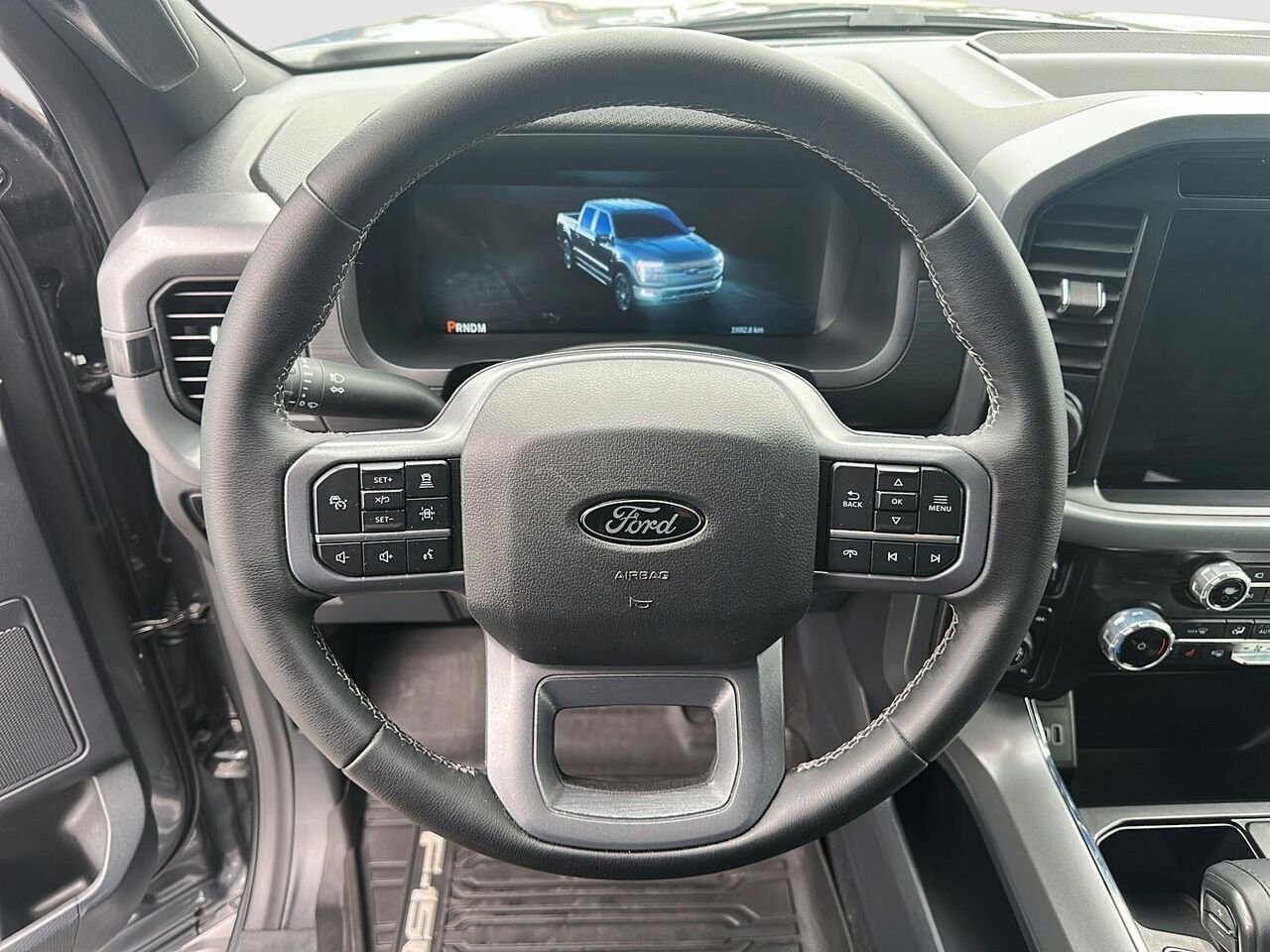 2025 Ford F-150 Grey Rouyn-Noranda - photo #9