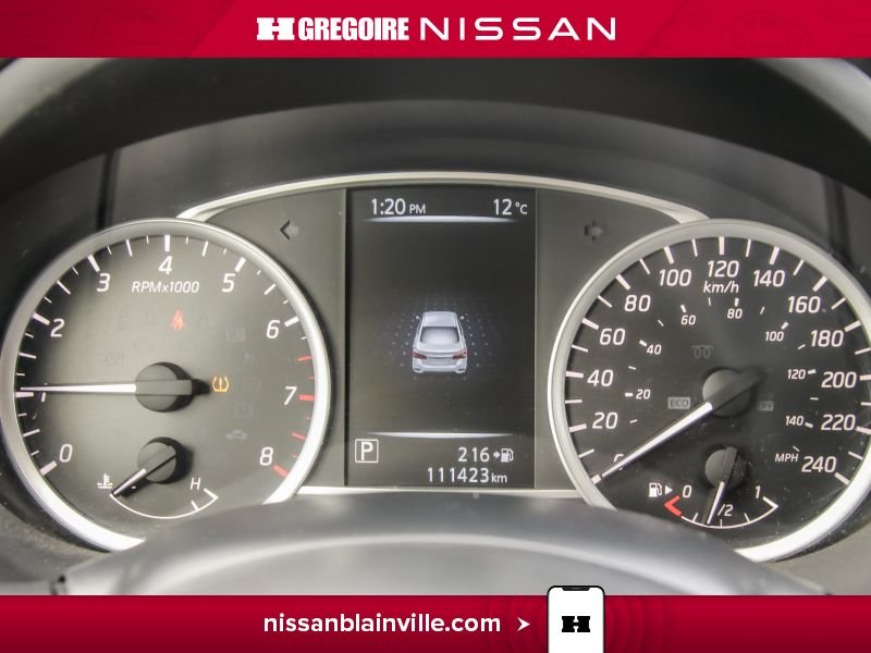 Nissan Sentra 2017 Blanc Laval - photo #22