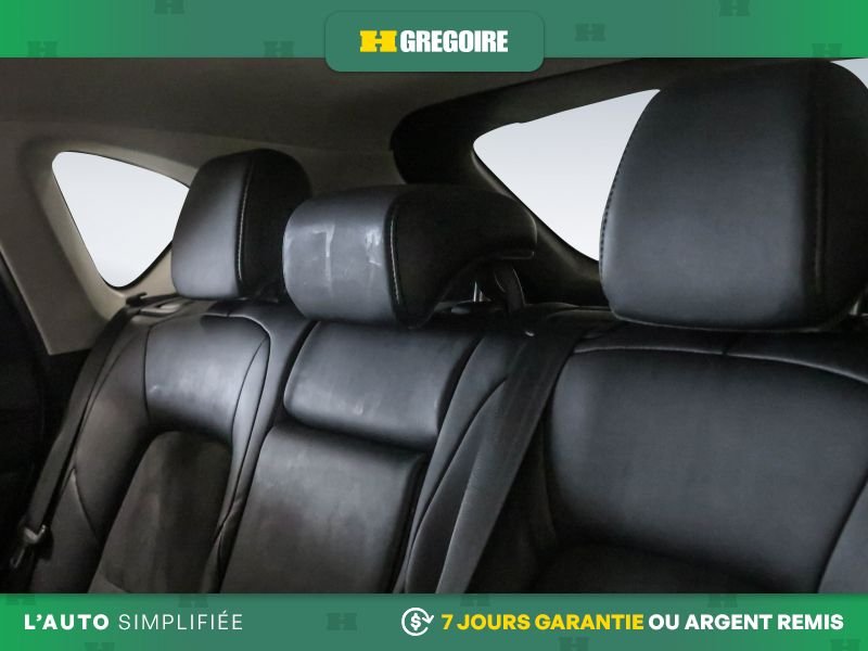 2022 Mazda CX-5 White Laval - photo #17