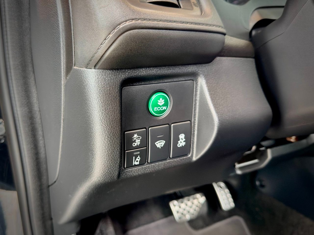 2021 Honda HR-V Black Notre-Dame-des-Prairies - photo #29