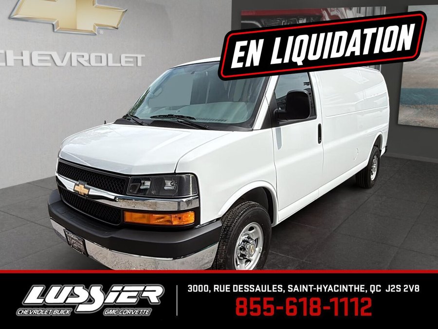 2026 Chevrolet Express Cargo Van 2026 SUMMIT WHITE