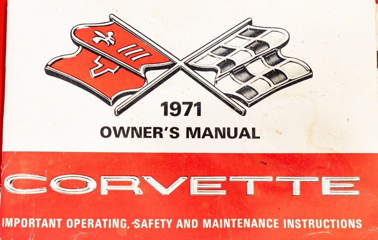 Chevrolet Corvette *PRIX EN USD* Matching# LT1 350/330HP 1971 Rouge Montréal - photo #53