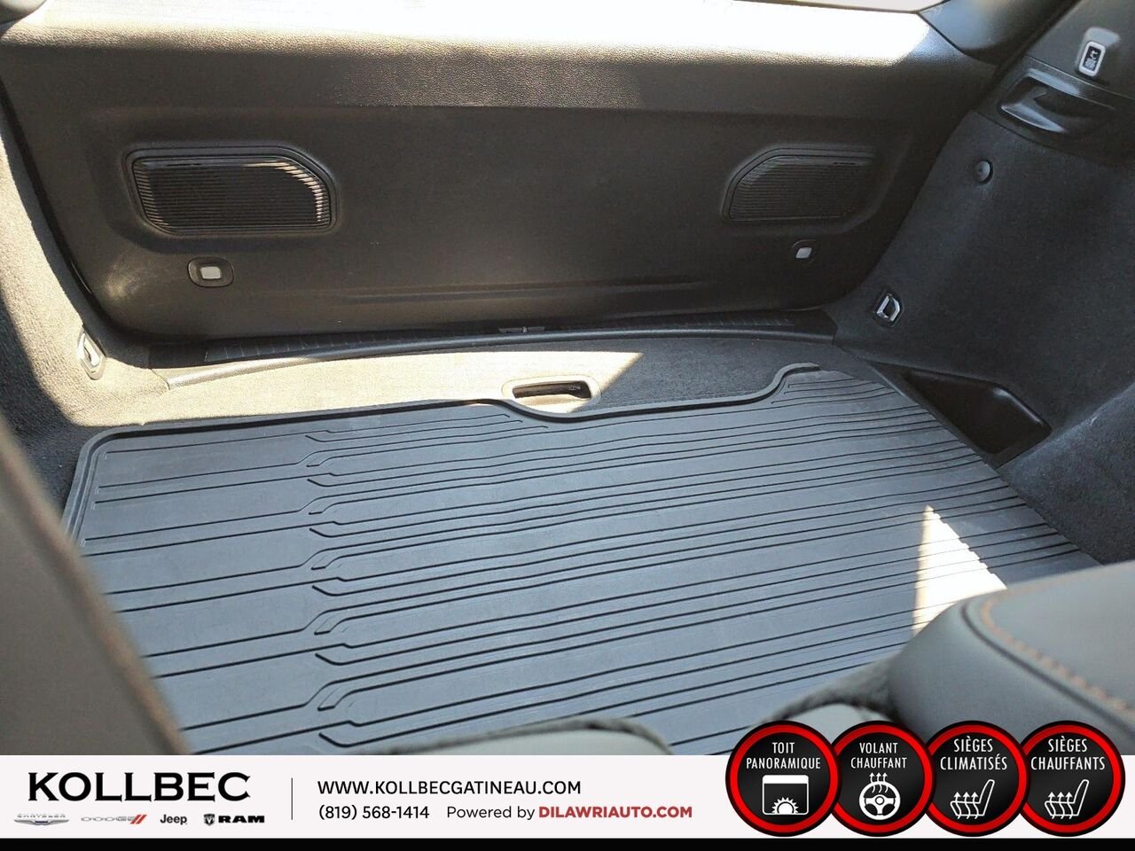 2023 JEEP GRAND CHEROKEE Summit Reserve 4x4 Black Ottawa & Gatineau - photo #21