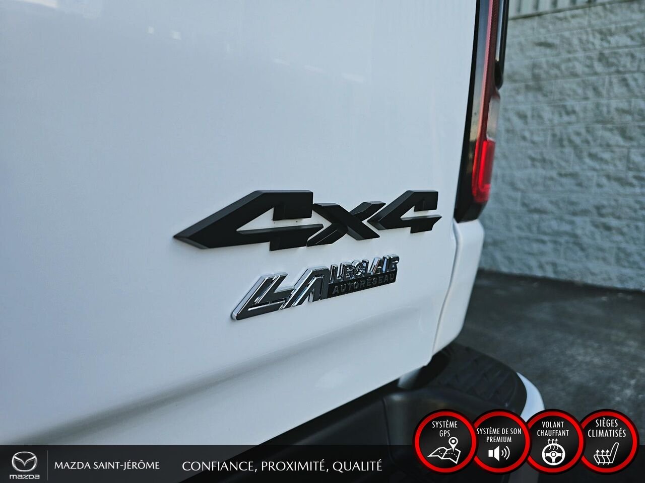 2022 Ram 1500 Sport | caisse de 5 pi 7 po | CUIR | 4X4 | White Saint-Jérôme - photo #9
