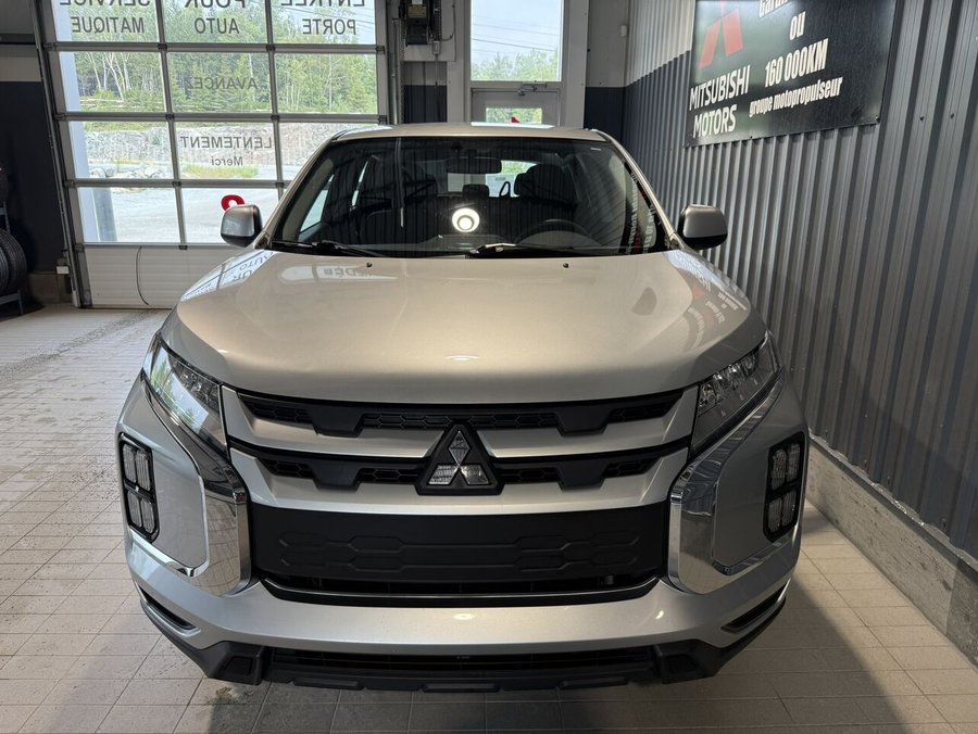 Mitsubishi RVR ES AWC 2024 Gris
