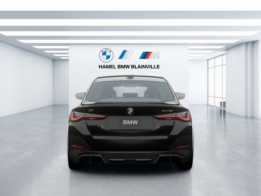 BMW i4 2026 2026 Noir saphir métallisé