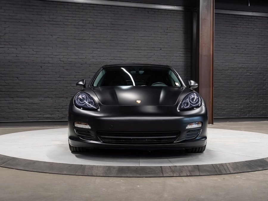 2010 Porsche Panamera 2010 Black