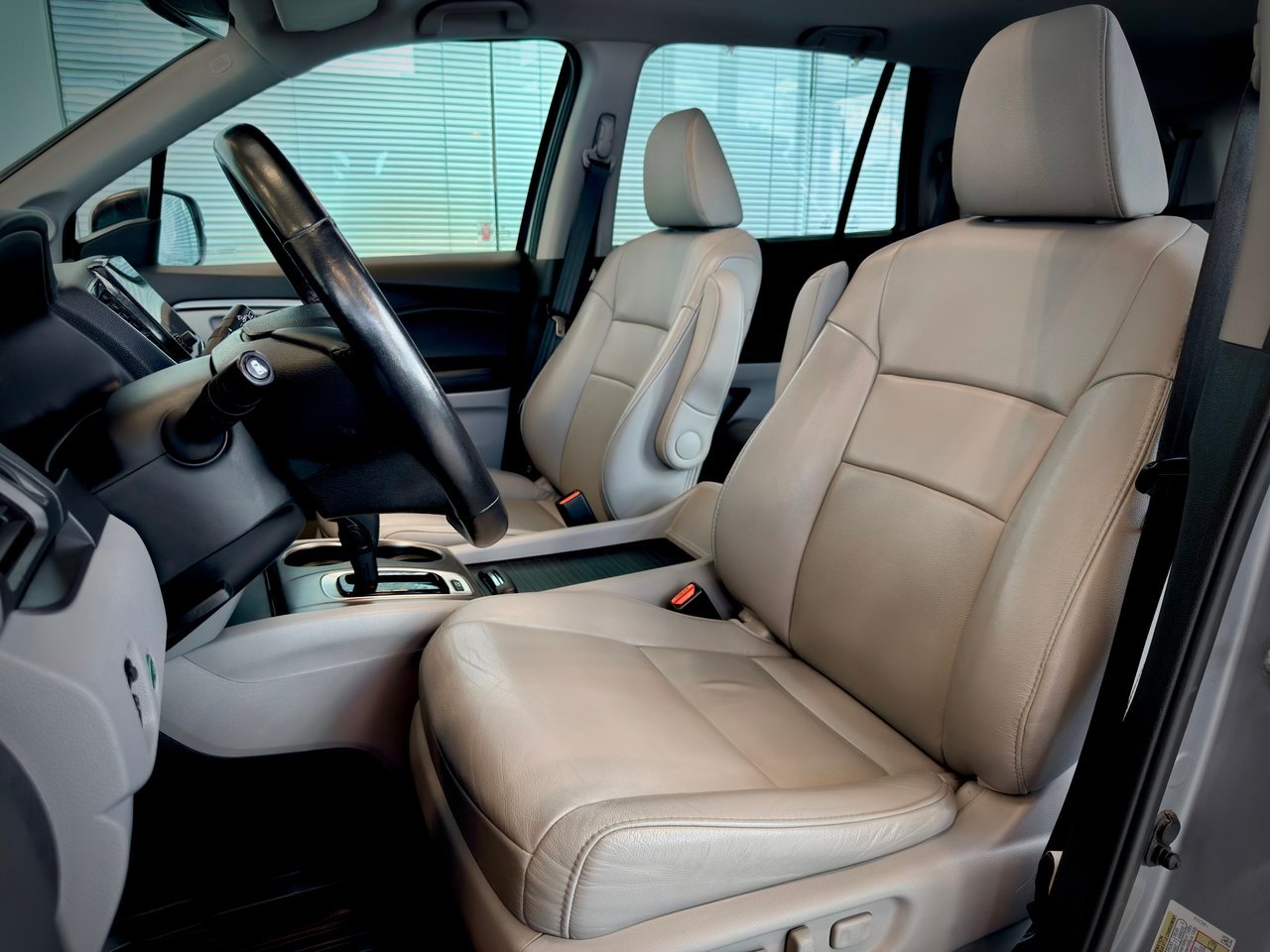 2019 Honda Pilot Silver Notre-Dame-des-Prairies - photo #18