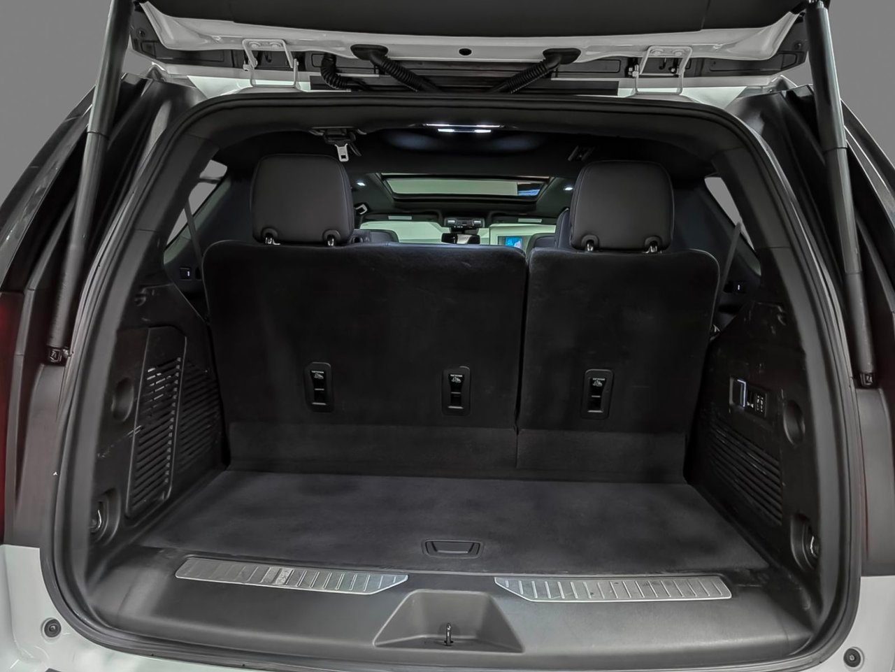 2023 Chevrolet Tahoe RST Saint-Eustache - photo #14
