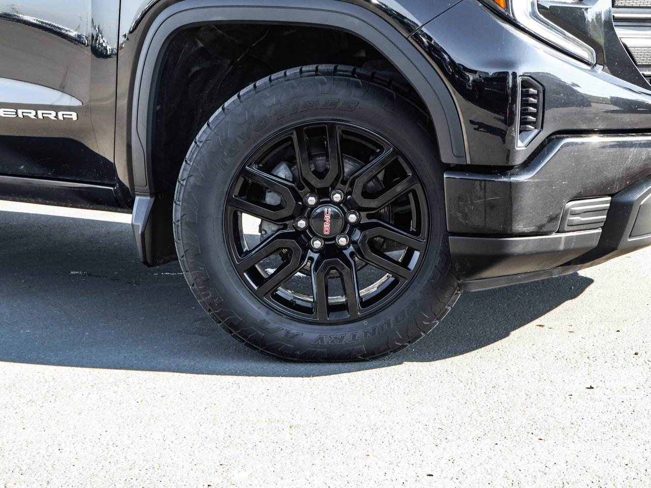 2024 GMC Sierra 1500 4WD Crew Cab 147 Pro Black Sherwood Park - photo #10