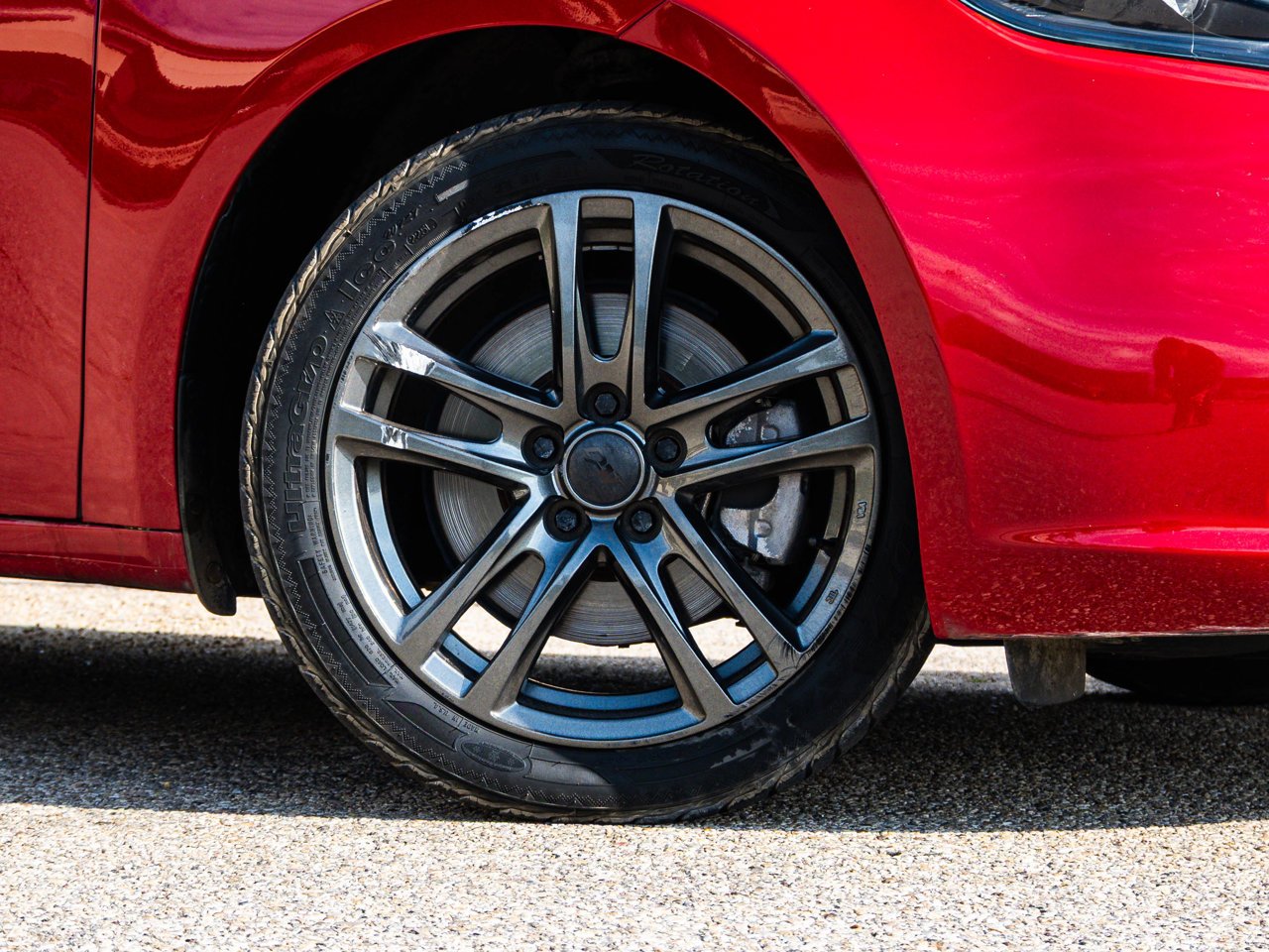 2015 Dodge Dart 4dr Sdn GT Red Sherwood Park - photo #4