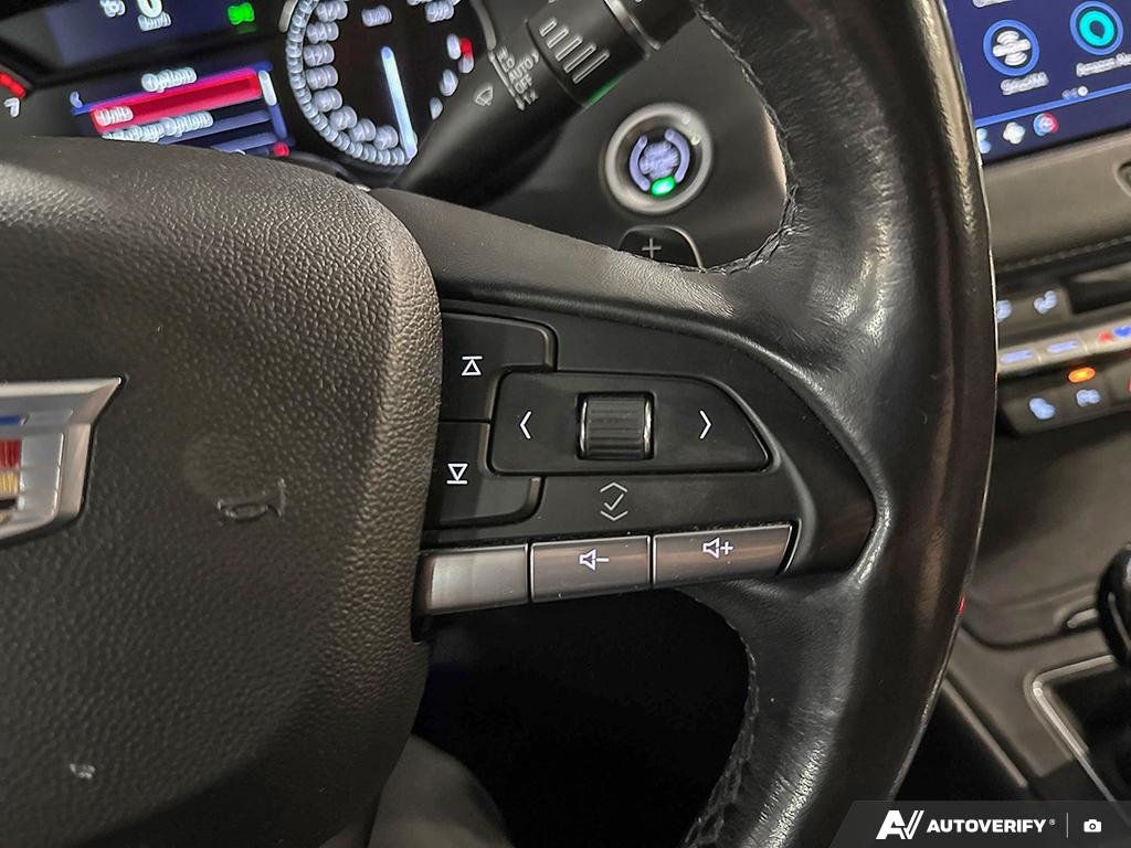 2021 Cadillac XT4 2601963A | AWD Premium Luxury Blue Edmonton - photo #14