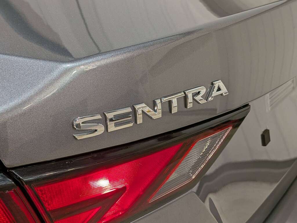 Nissan Sentra S Plus CVT 2024 Gris Val-David - photo #33