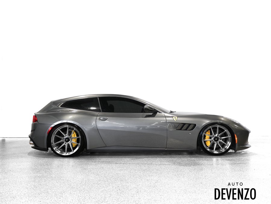 Ferrari GTC4Lusso 2018 2018 Gris