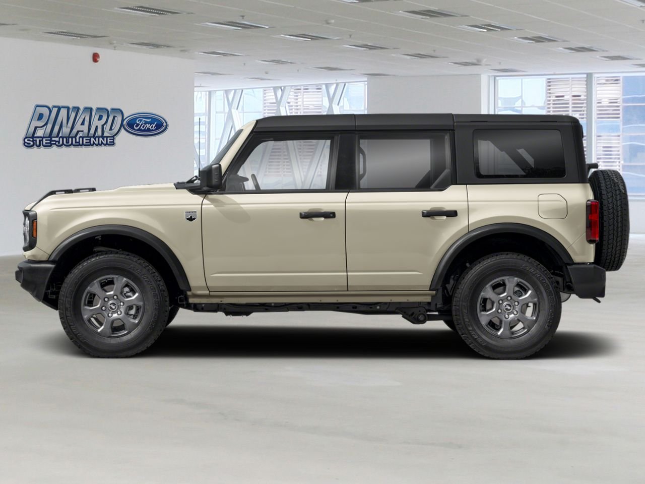 2026 Ford Bronco Desert Sand Sainte-Julienne - photo #2