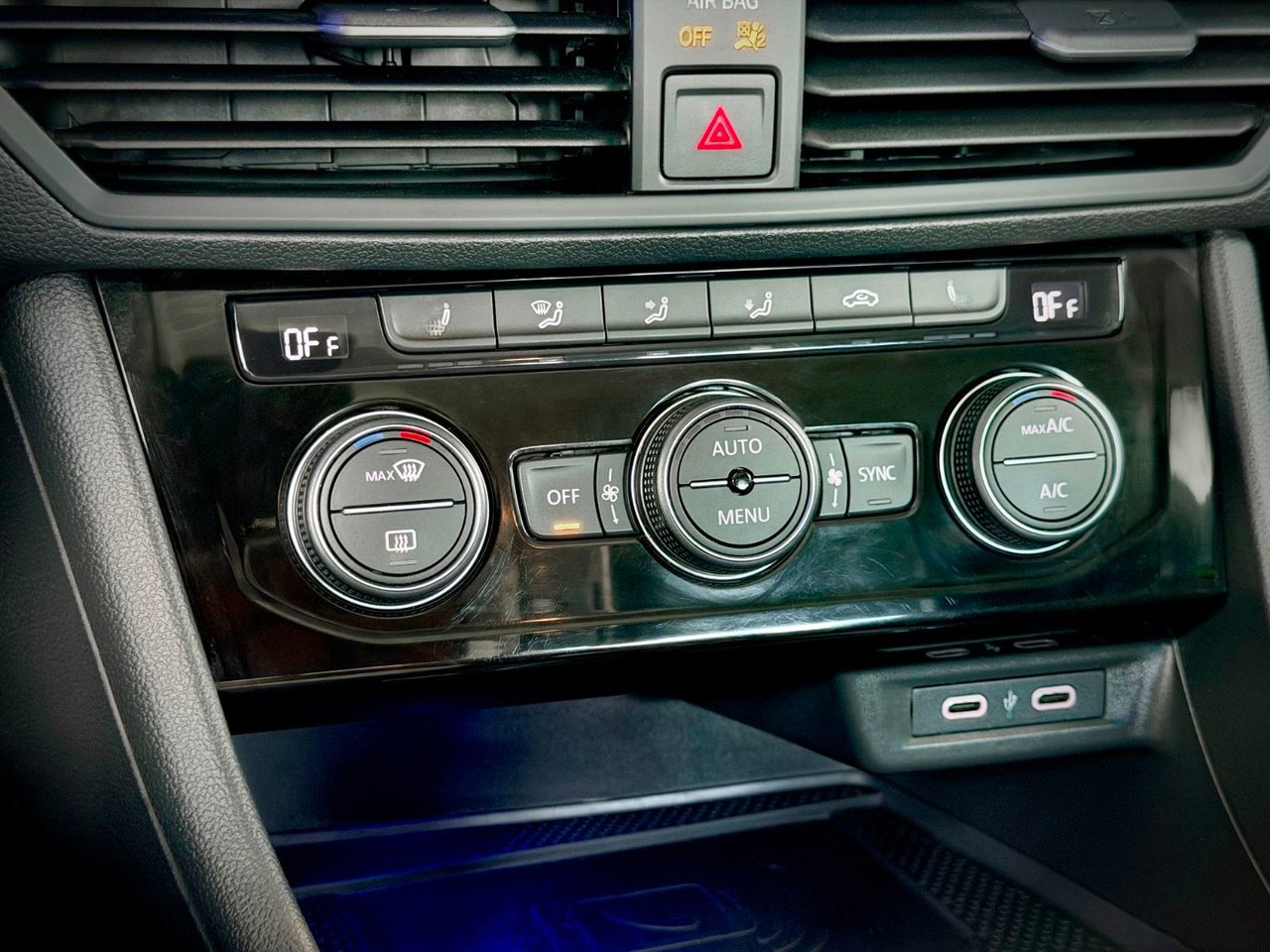 Volkswagen Jetta 2022 Bleu Notre-Dame-des-Prairies - photo #29