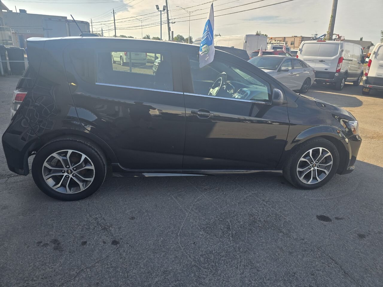 2017 Chevrolet Sonic Black  - photo #4