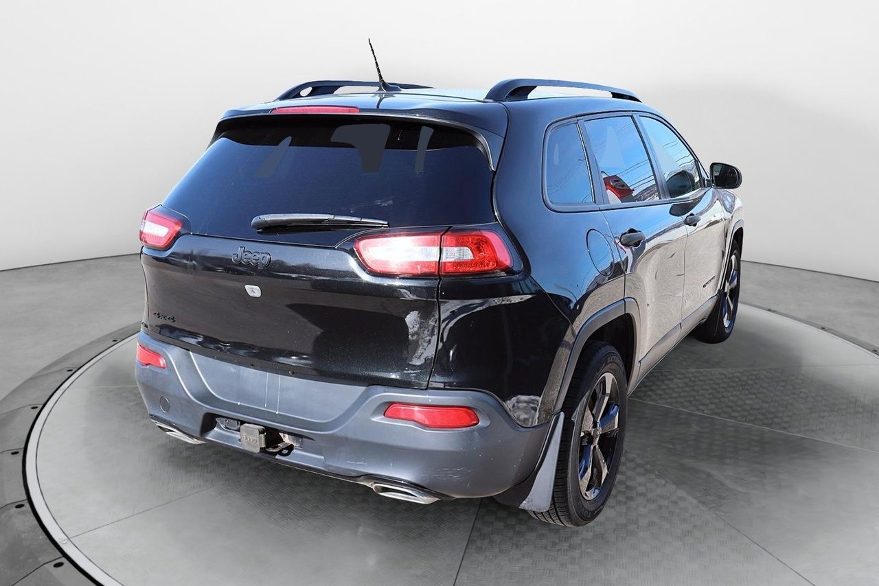 2016 Jeep Cherokee VIN 1C4PJMAS2GW378122 Black Chicoutimi - photo #2