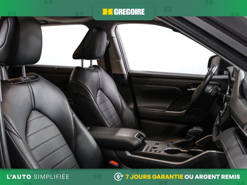 2024 Toyota Highlander Grey Saint-Eustache - photo #31