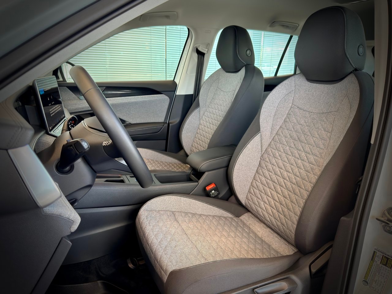 2025 Volkswagen Tiguan Notre-Dame-des-Prairies - photo #12
