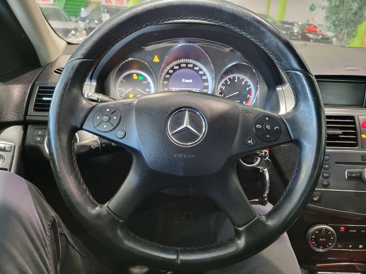 Mercedes-Benz C-Class 2011 Gris Longueuil, - photo #16