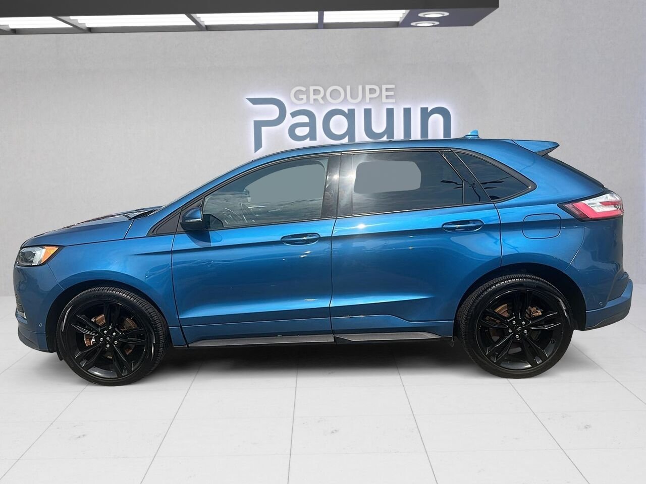 Ford Edge 2020 Bleu Rouyn-Noranda - photo #4