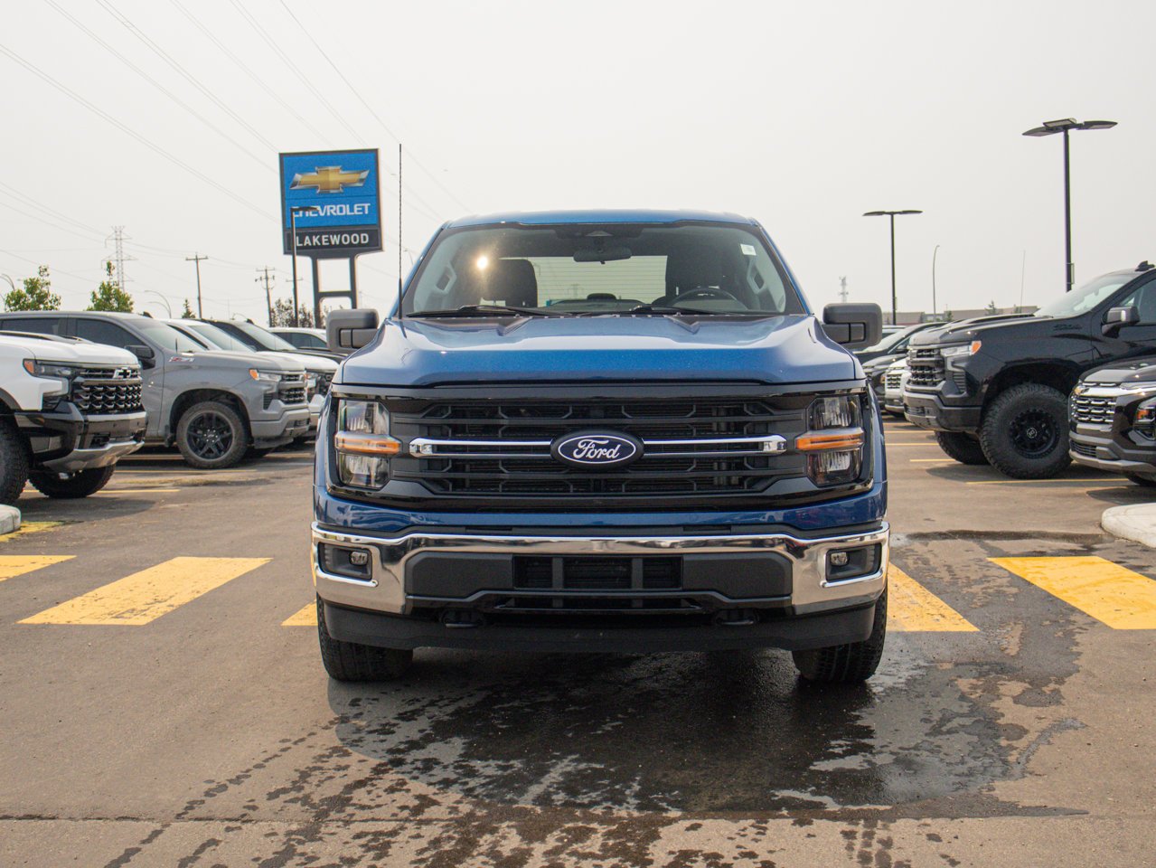 2025 Ford F-150 XLT 4WD SuperCrew 5.5' Box Blue Sherwood Park - photo #2