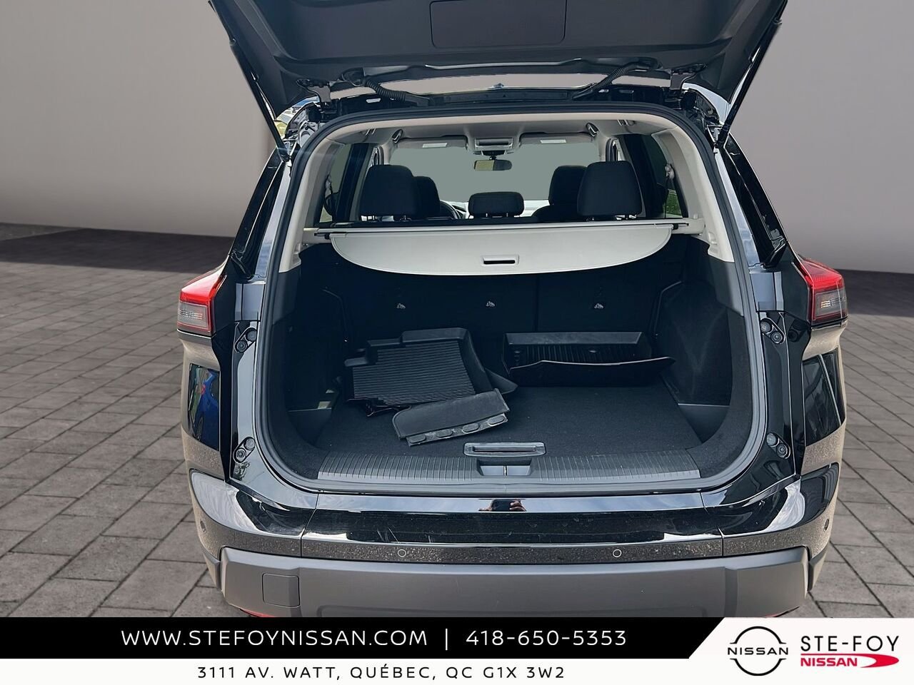 Nissan Rogue 2024 Noir Ste-Foy - photo #5