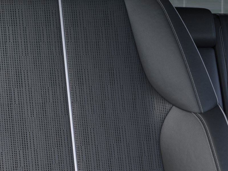 2025 CADILLAC OPTIQ Sport Argent Silver Metallic Saint-Eustache - photo #20