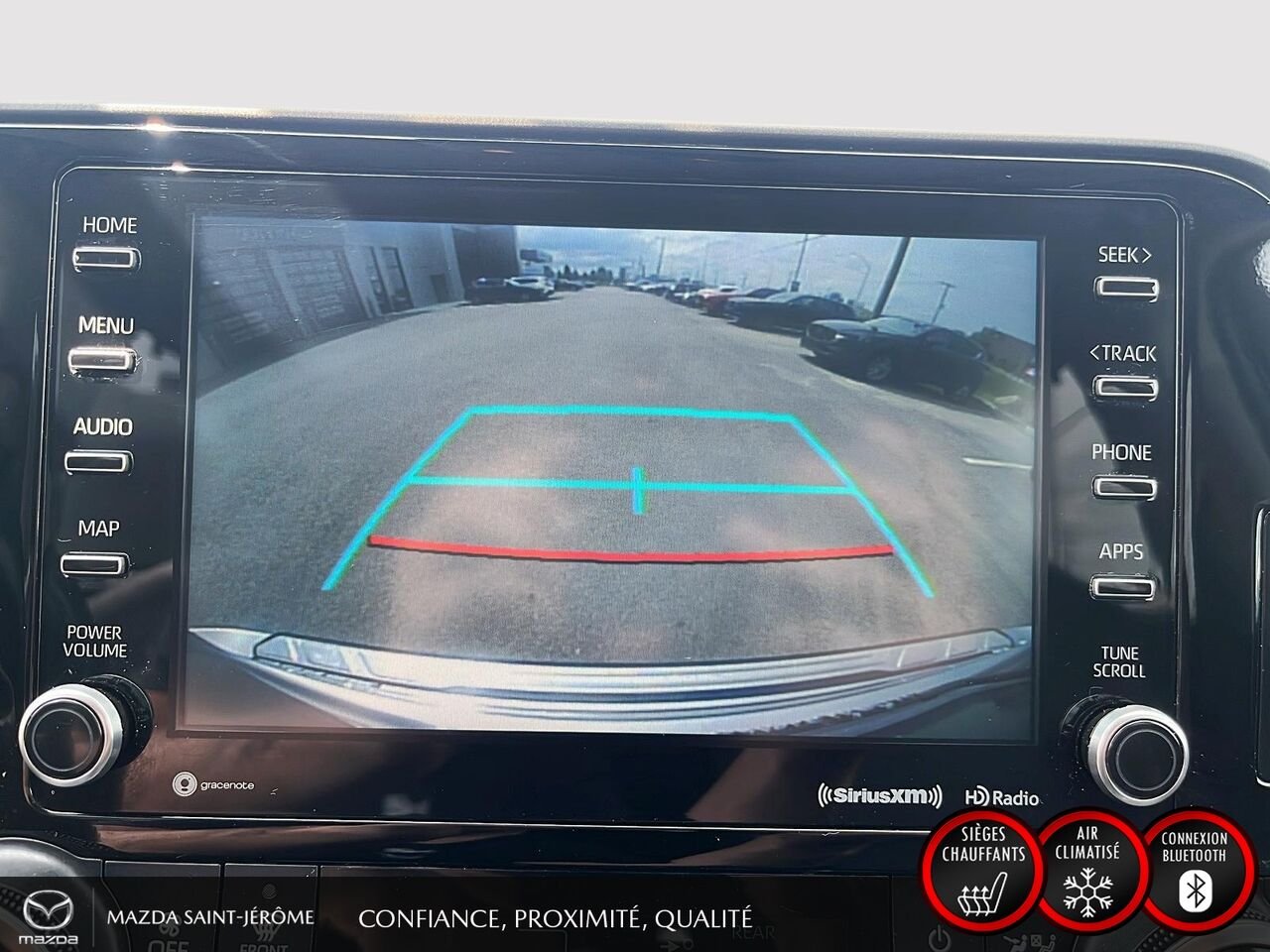 Toyota Highlander XLE | TOIT OUVRANT | CUIR | AWD | 2022 Argent Saint-Jérôme - photo #20