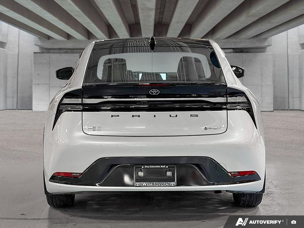 2025 Toyota Prius Plug-In Hybrid S2501807 | XSE Wind Chill Pearl Edmonton - photo #4