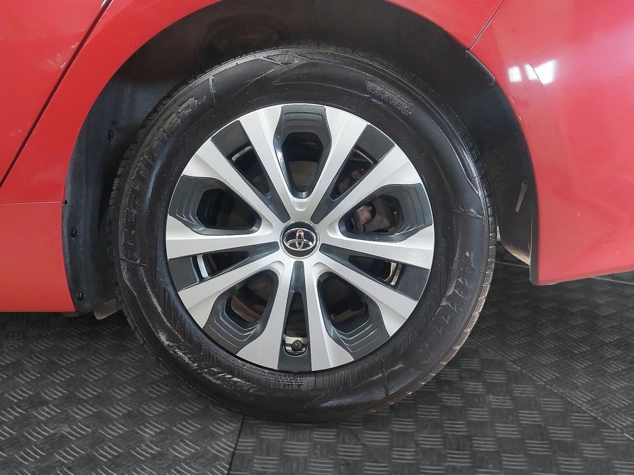 2020 Toyota Prius Prime VIN JTDKARFP9L3126004 Red Baie-Comeau - photo #6