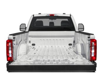Ford Super Duty F-350 à roues arrière jumelées XL