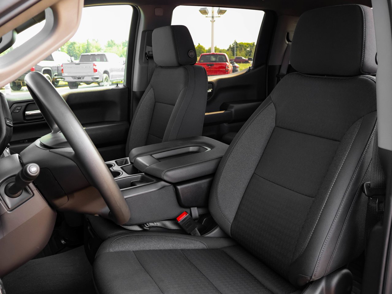 2024 Chevrolet Silverado 1500 4WD Crew Cab 147 Custom Black Sherwood Park - photo #14