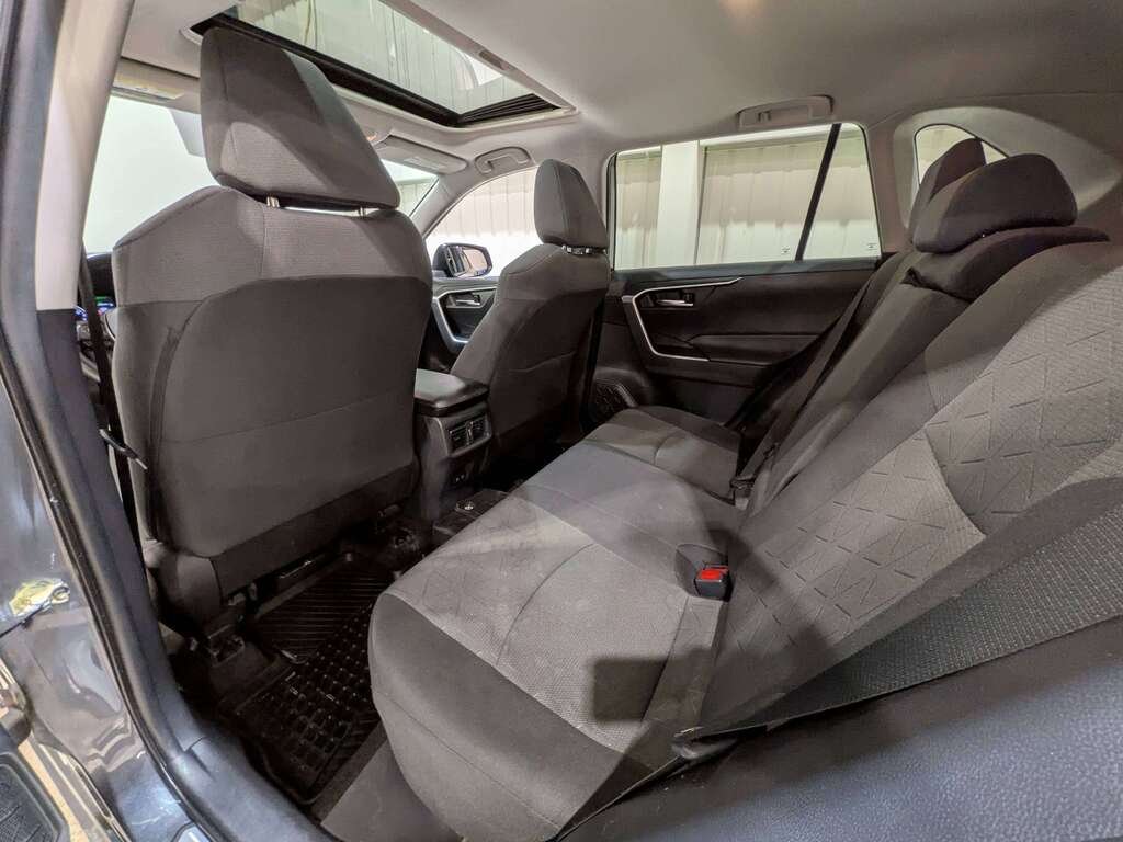 Toyota RAV4 2019 Gris Val-David - photo #9