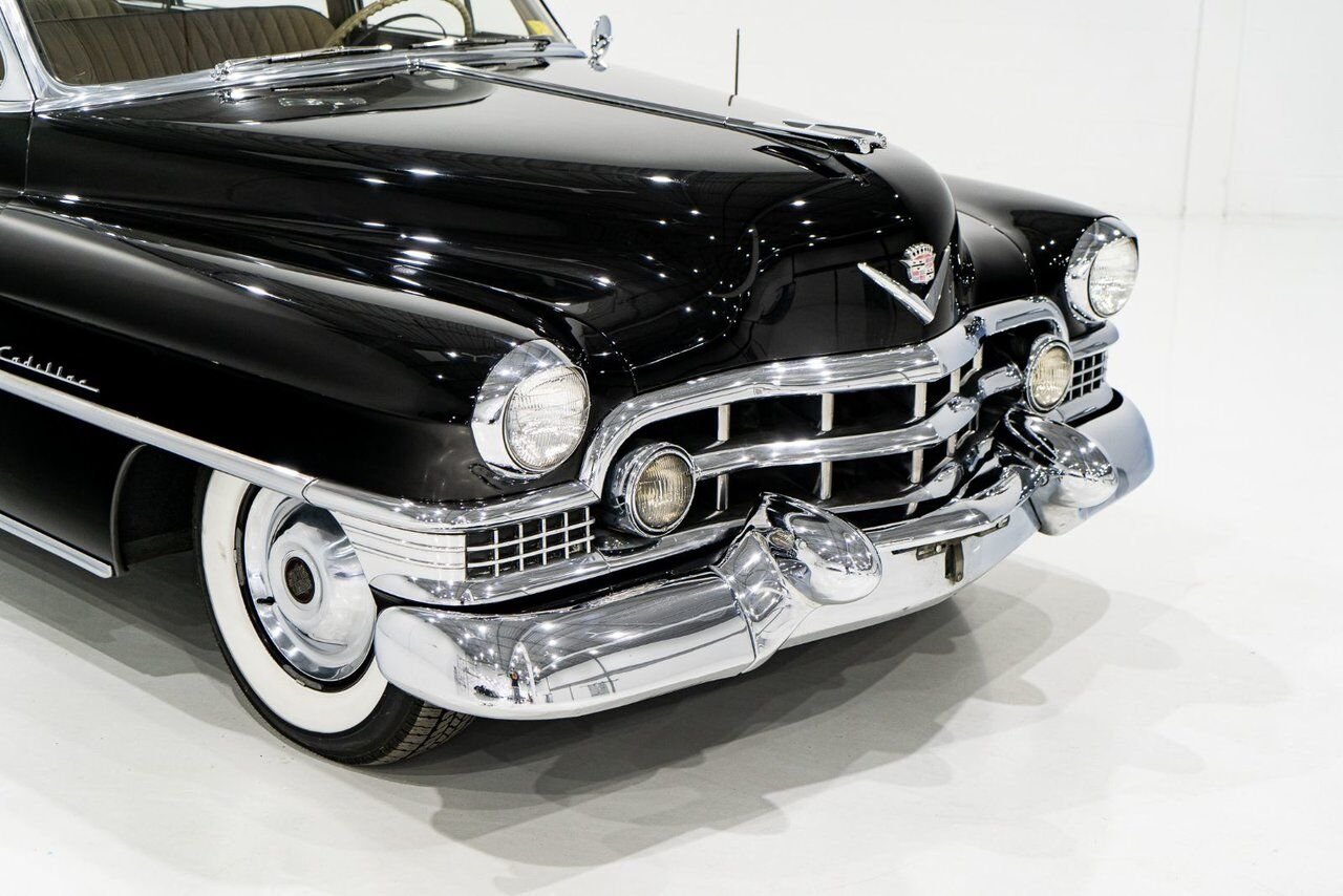 Cadillac Fleetwood Unrestored factory black paint **PRICE IN USD** 1951 Noir Montréal - photo #31