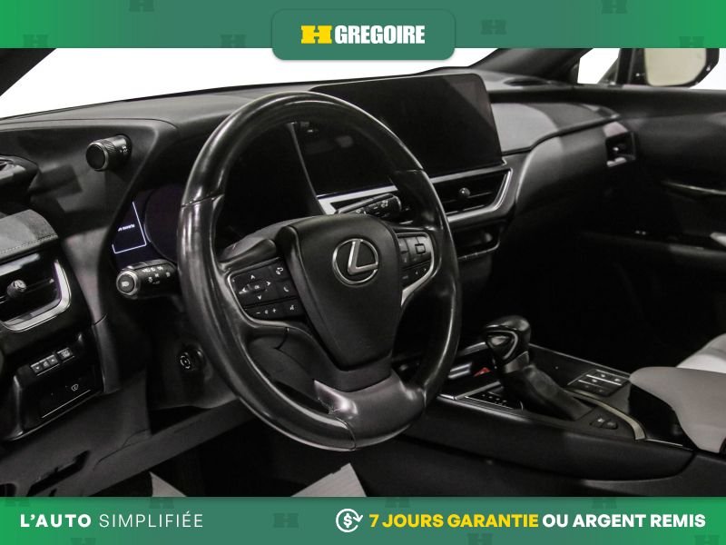 Lexus UX 2023 Noir Saint-Eustache - photo #13