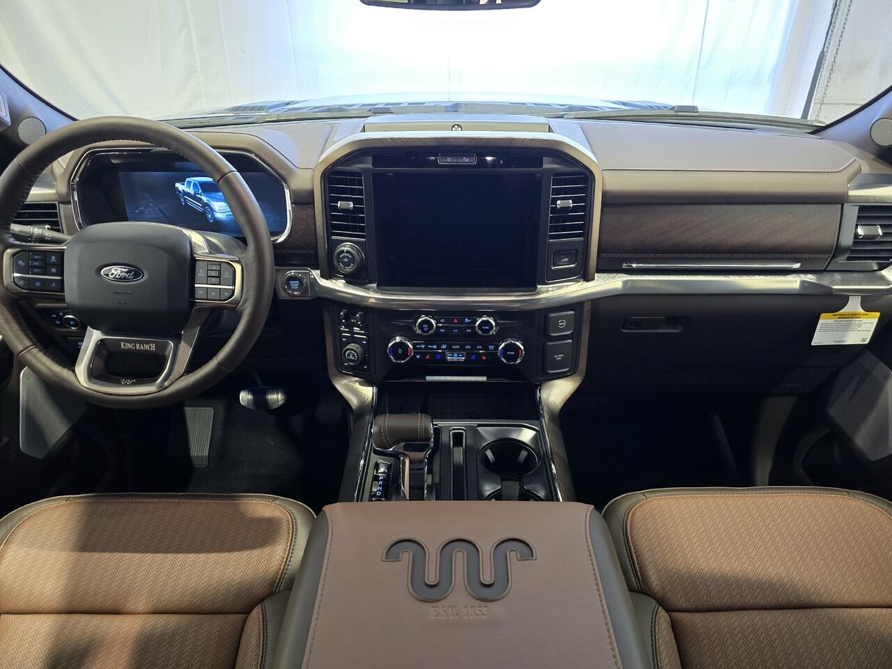 Ford F-150 KING RANCH CABINE SUPERCREW 4RM CAISSE DE 6,5 PI 2026 Noir agate métallisé Châteauguay - photo #6