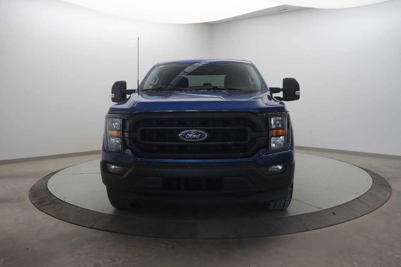 Ford F-150 NIV 1FTFW1E89PKE53982 2023 Bleu Baie-Comeau - photo #1