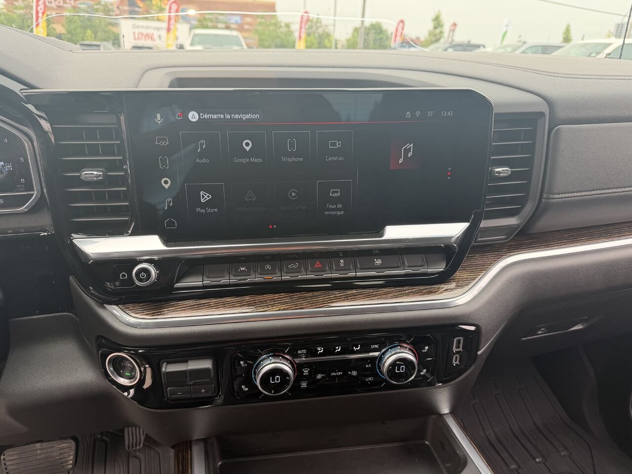 GMC SIERRA K1500 ELEVATION Elevation cabine multiplace 4RM 157 po 2025 Noir Gatineau - photo #5