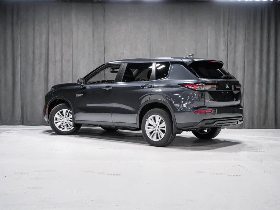 2026 Mitsubishi Outlander Plug-In Hybrid ES Graphite Grey Metallic